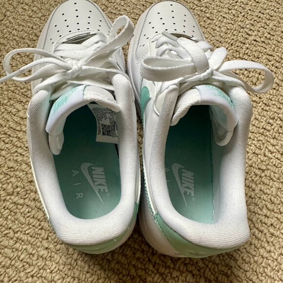 Turquoise Airforce One Women's Size 6, Never worn - Picture 3 of 4